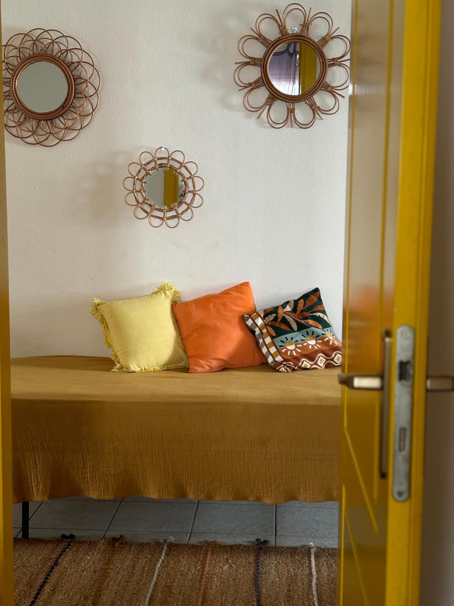 Casa Violetta Apartment ล็อตโซไร ภายนอก รูปภาพ